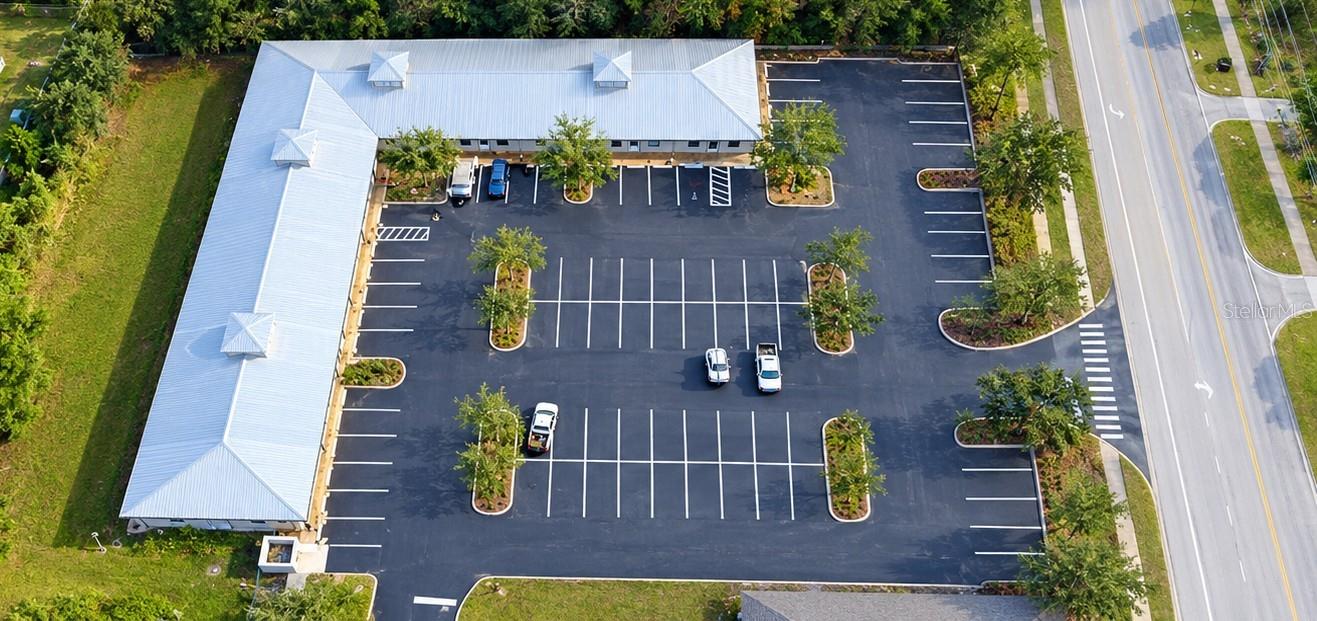 Photo of 437 W ARDICE AVENUE EUSTIS FL 32726