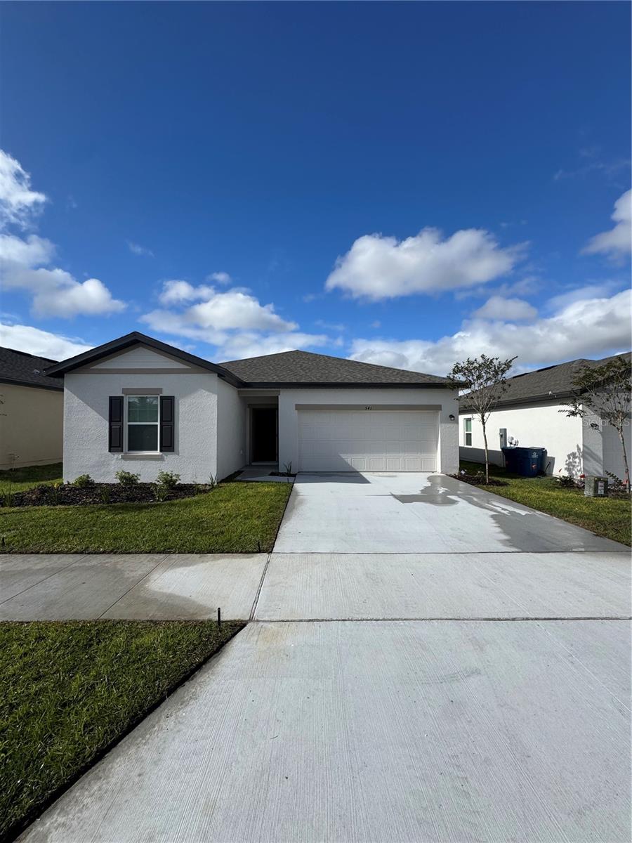 Photo of 541 HENNEPIN LOOP LAKE WALES FL 33898