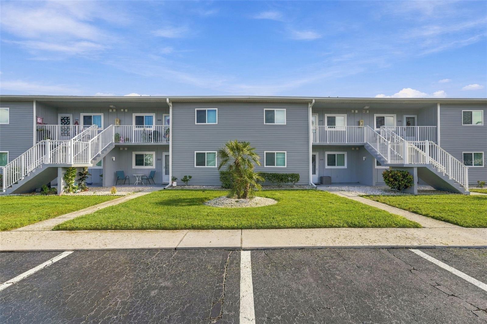 Photo of 12274 SW EGRET CIRCLE #3203 LAKE SUZY FL 34269