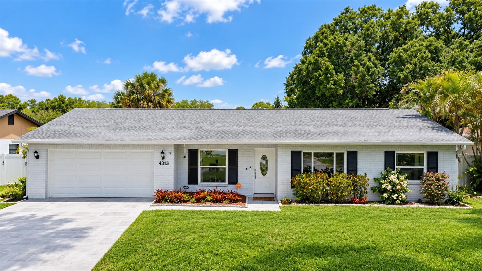 Photo of 4313 HOLLOW HILL DRIVE TAMPA FL 33624