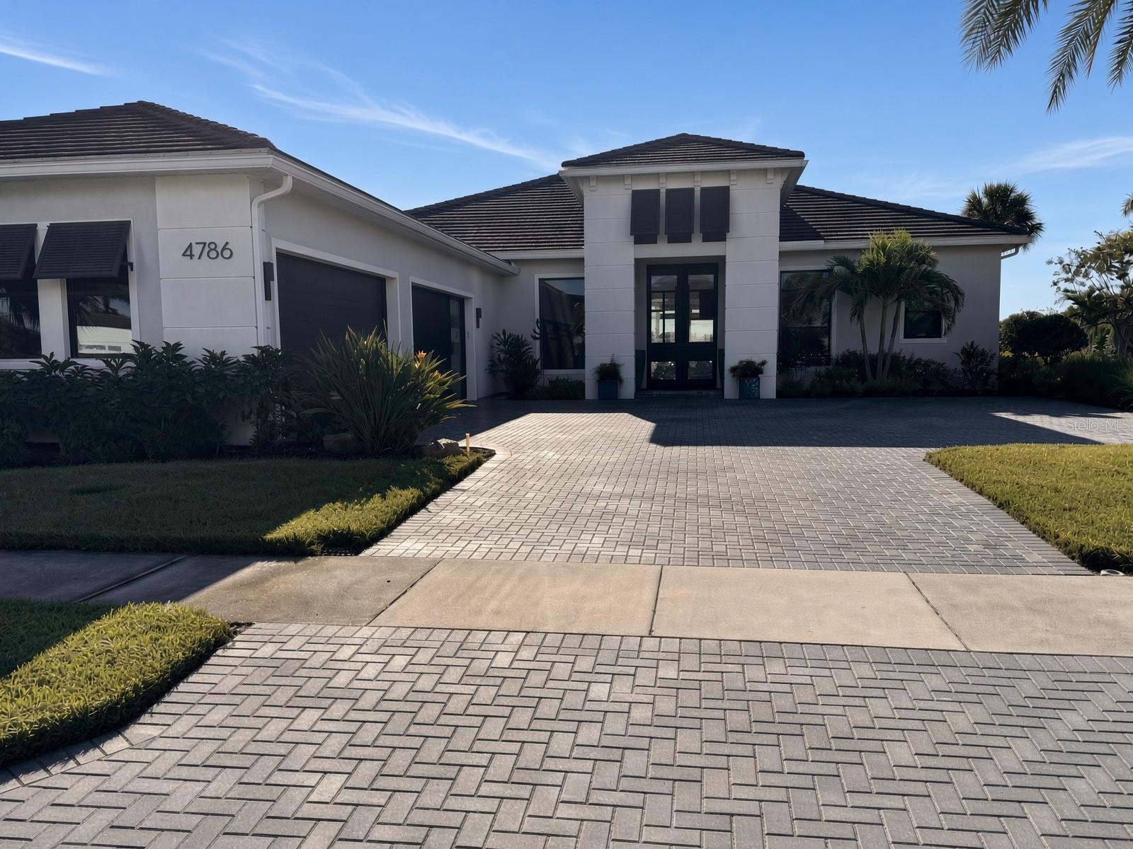 Photo of 4786 PASTEL COURT SARASOTA FL 34240