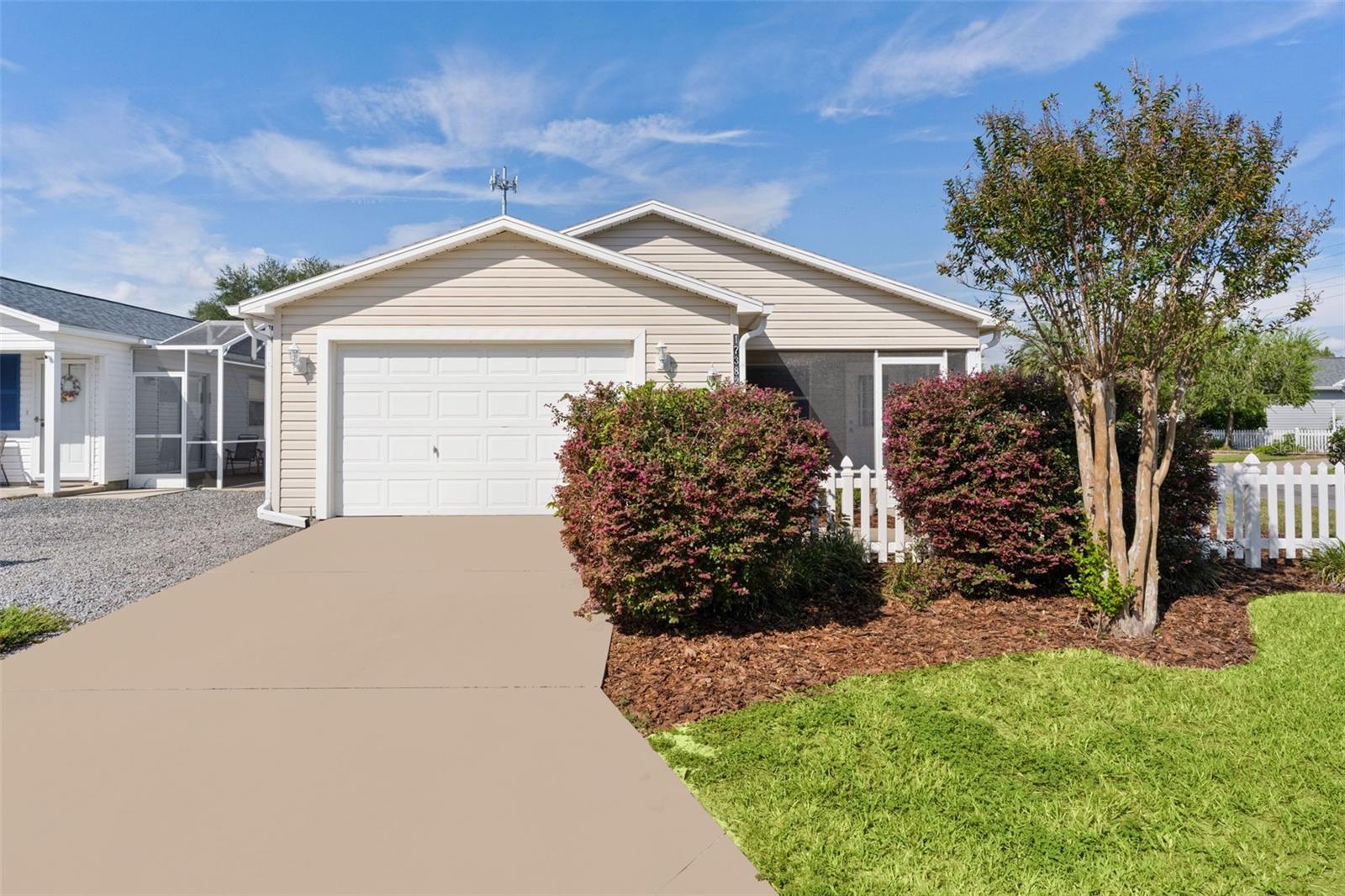Photo of 17382 SE 93RD RETFORD TERRACE THE VILLAGES FL 32162