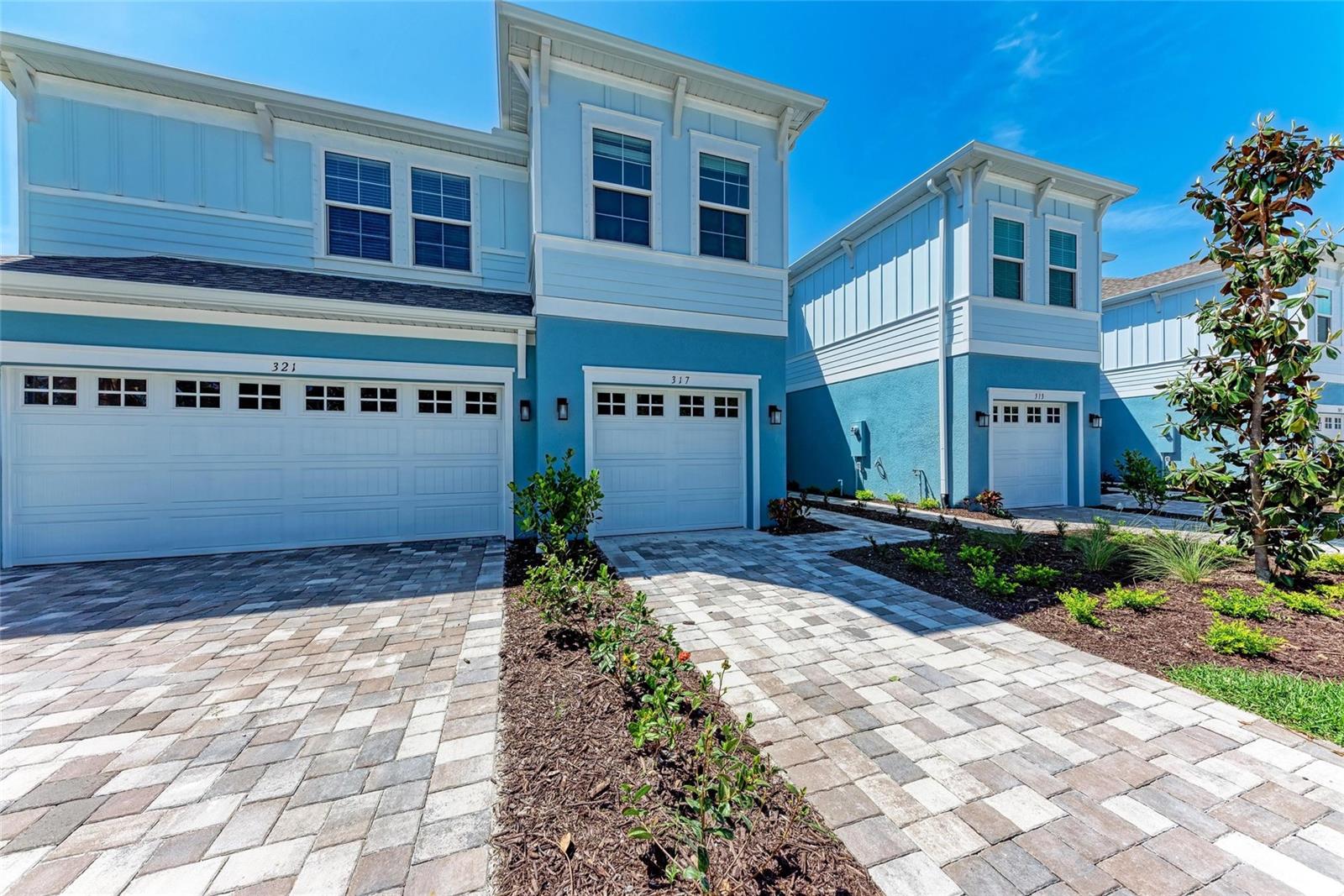 Photo of 317 VIA TUSCANY AVENUE SARASOTA FL 34243
