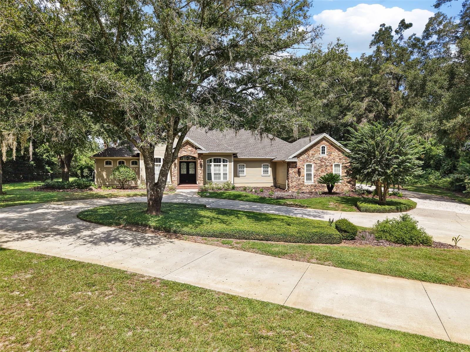 Photo of 14524 NW 41 AVENUE NEWBERRY FL 32669
