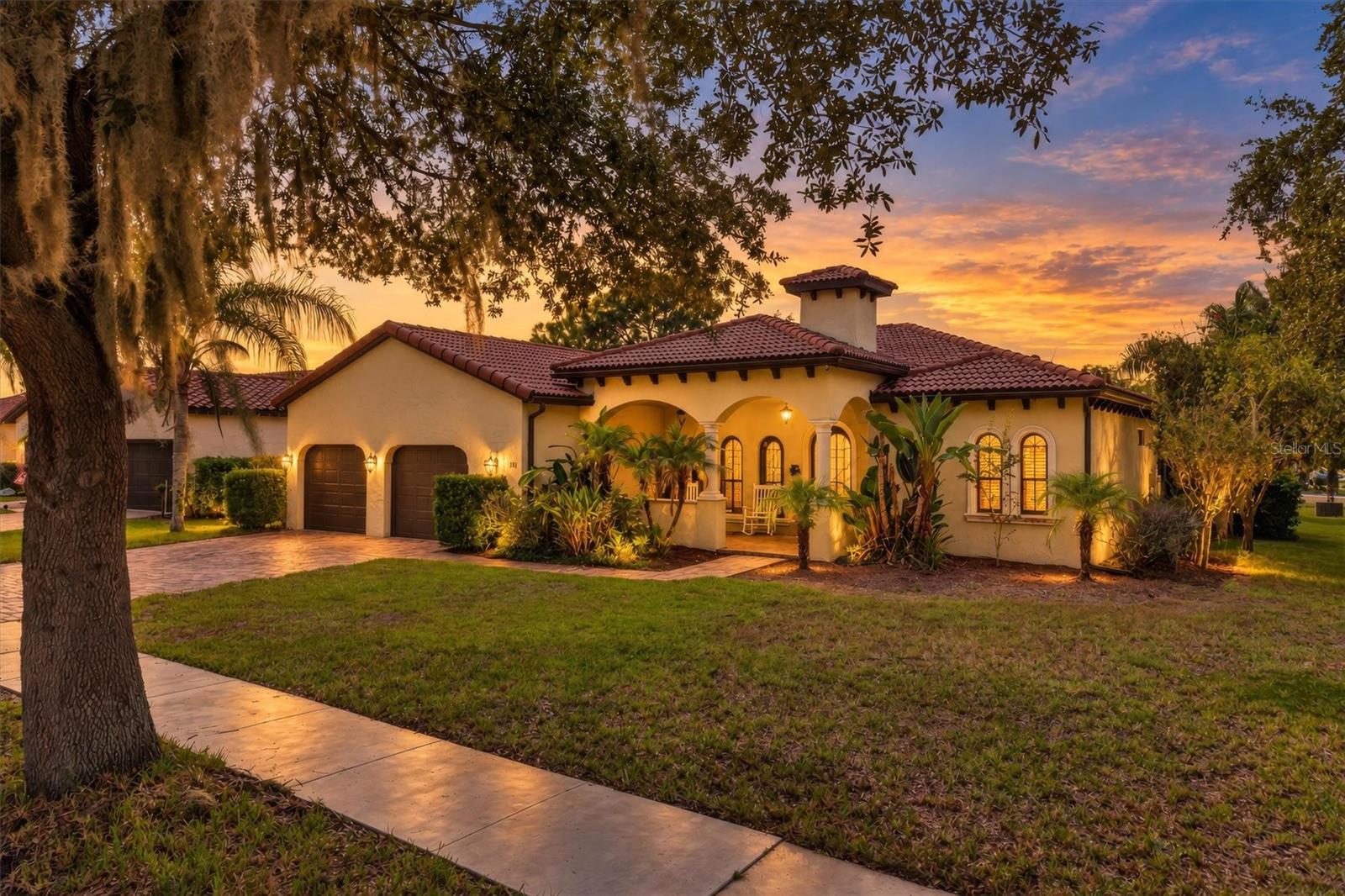 Photo of 100 VIA ROSA COURT DEBARY FL 32713