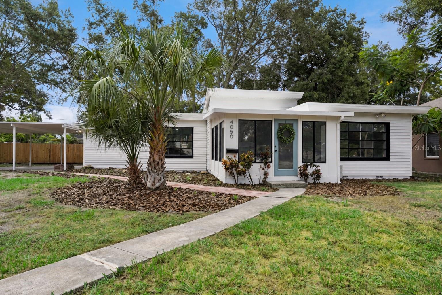 Photo of 4050 IRIS STREET ST PETERSBURG FL 33703