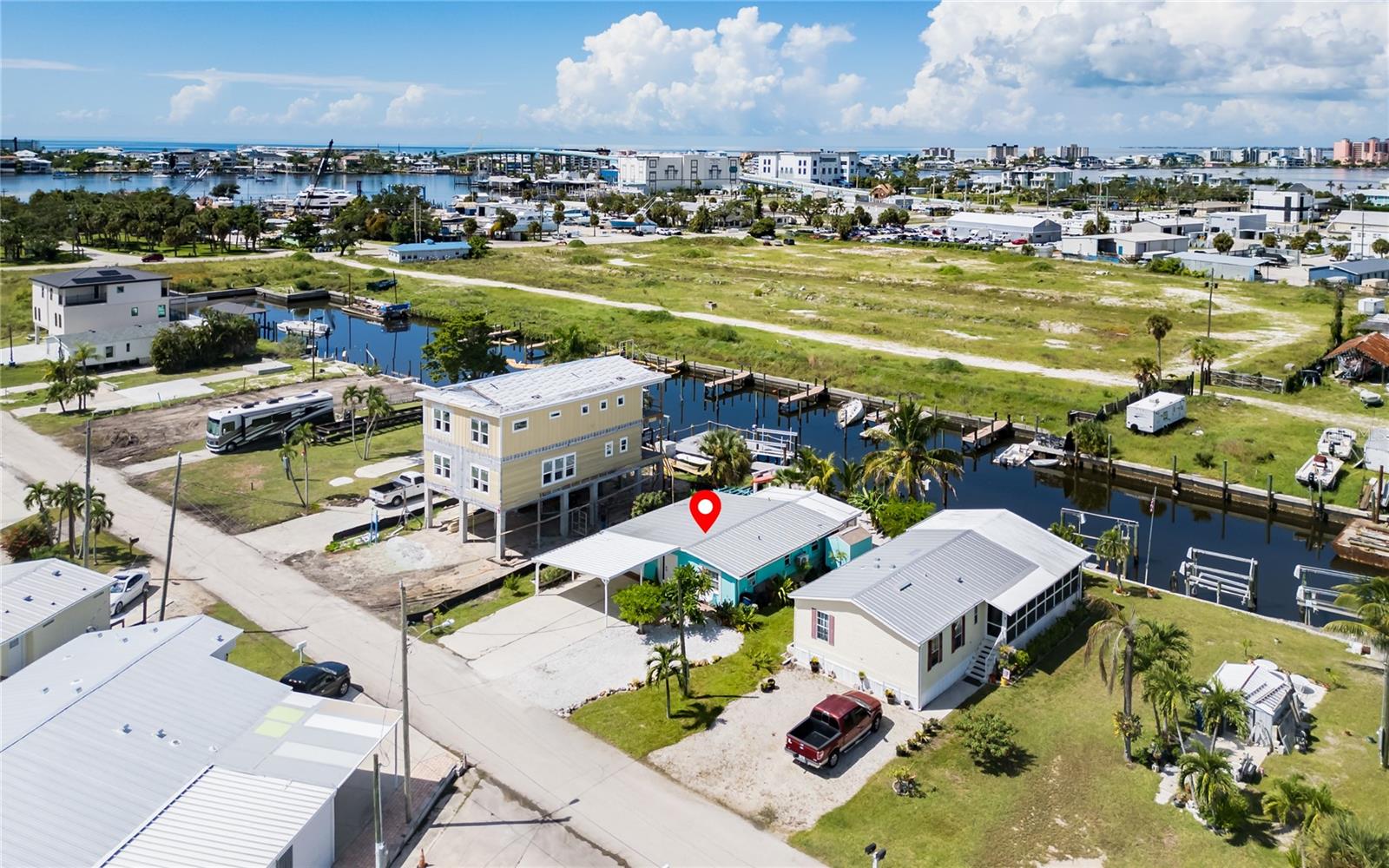 Photo of 847 OAK STREET FORT MYERS BEACH FL 33931