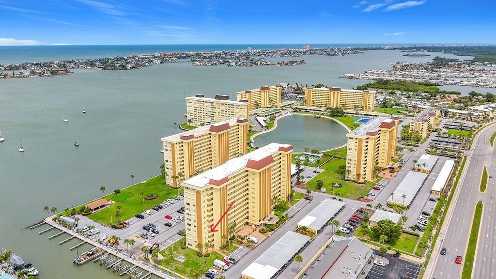 Photo of 4550 COVE CIRCLE #502 ST PETERSBURG FL 33708