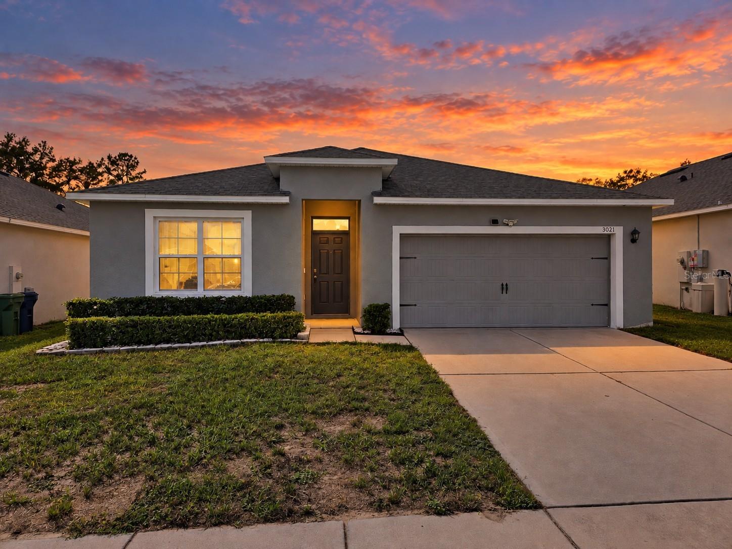 Photo of 3021 COUNTRY CLUB CIRCLE WINTER HAVEN FL 33881