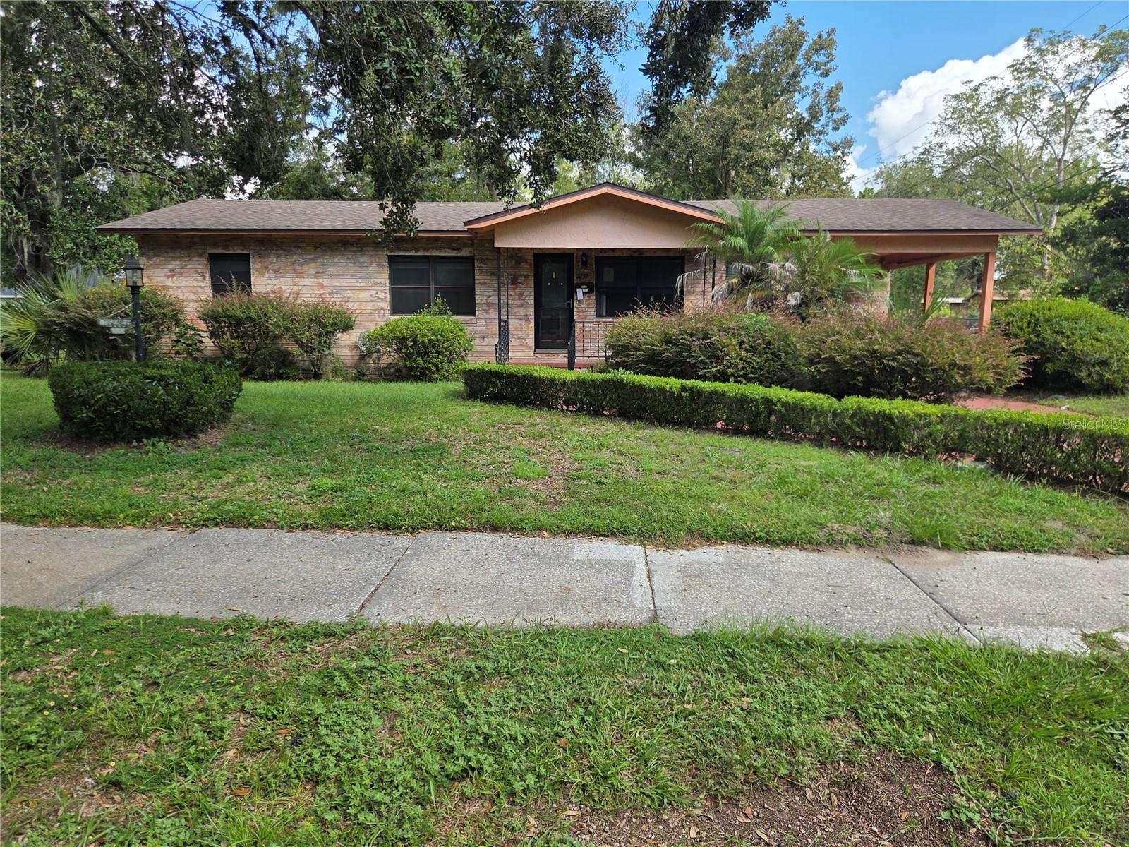 Photo of 2212 NE 8TH AVENUE GAINESVILLE FL 32641