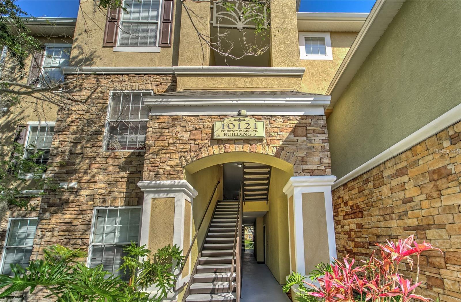 Photo of 10121 COURTNEY PALMS BOULEVARD #103 TAMPA FL 33619