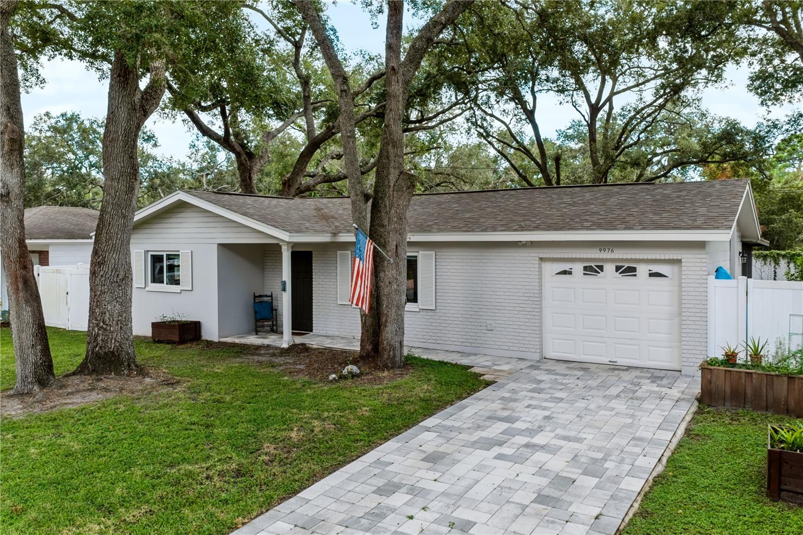 Photo of 9976 56TH AVENUE ST PETERSBURG FL 33708