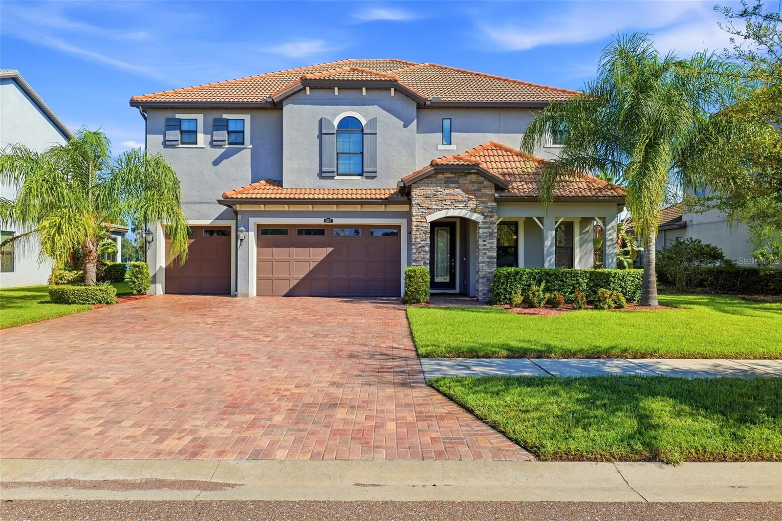 Photo of 5157 LAKECASTLE DRIVE TAMPA FL 33624