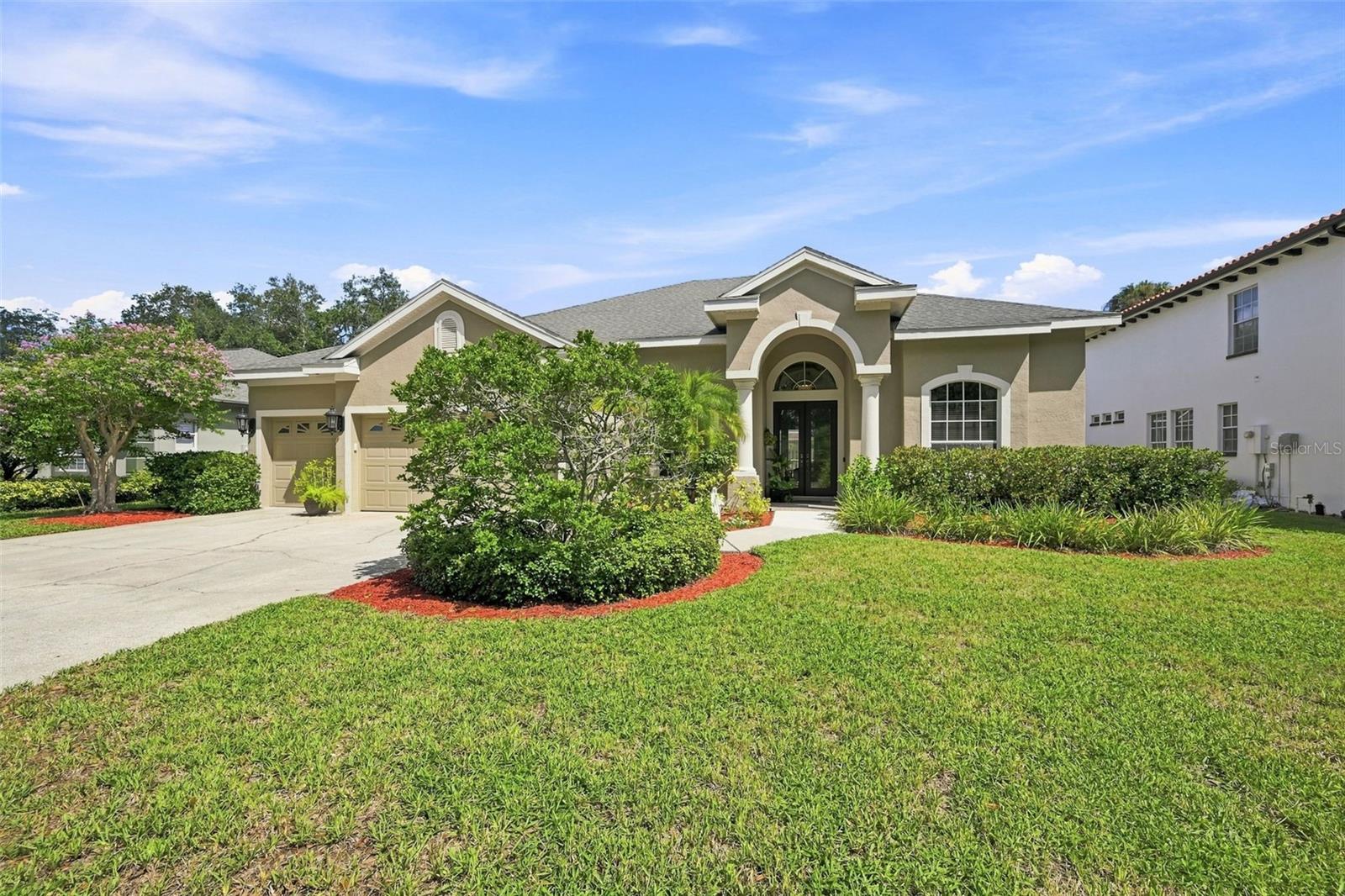 Photo of 2103 BOOT LAKE CIRCLE TAMPA FL 33612