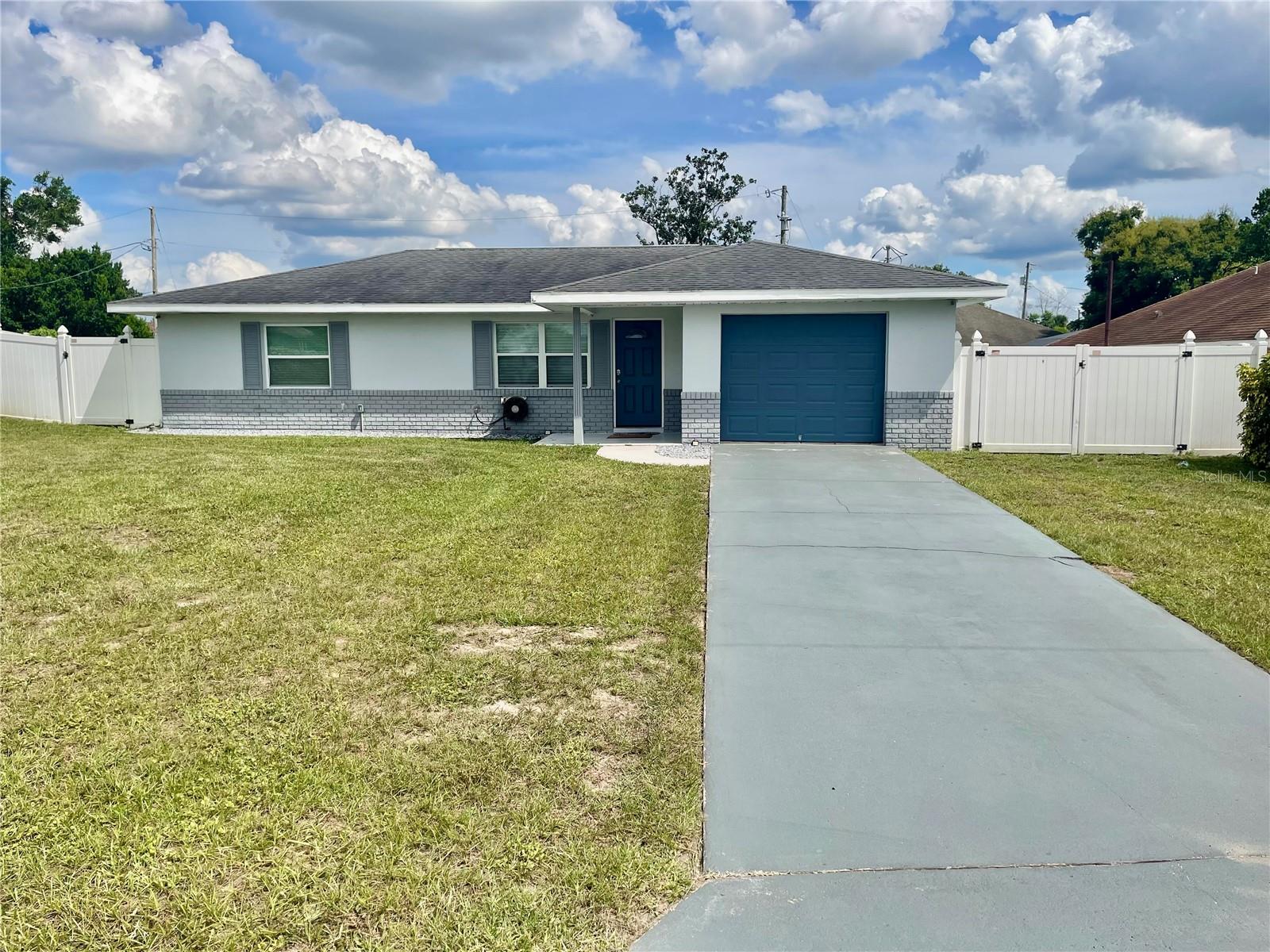 Photo of 2107 E ATMORE CIRCLE DELTONA FL 32725