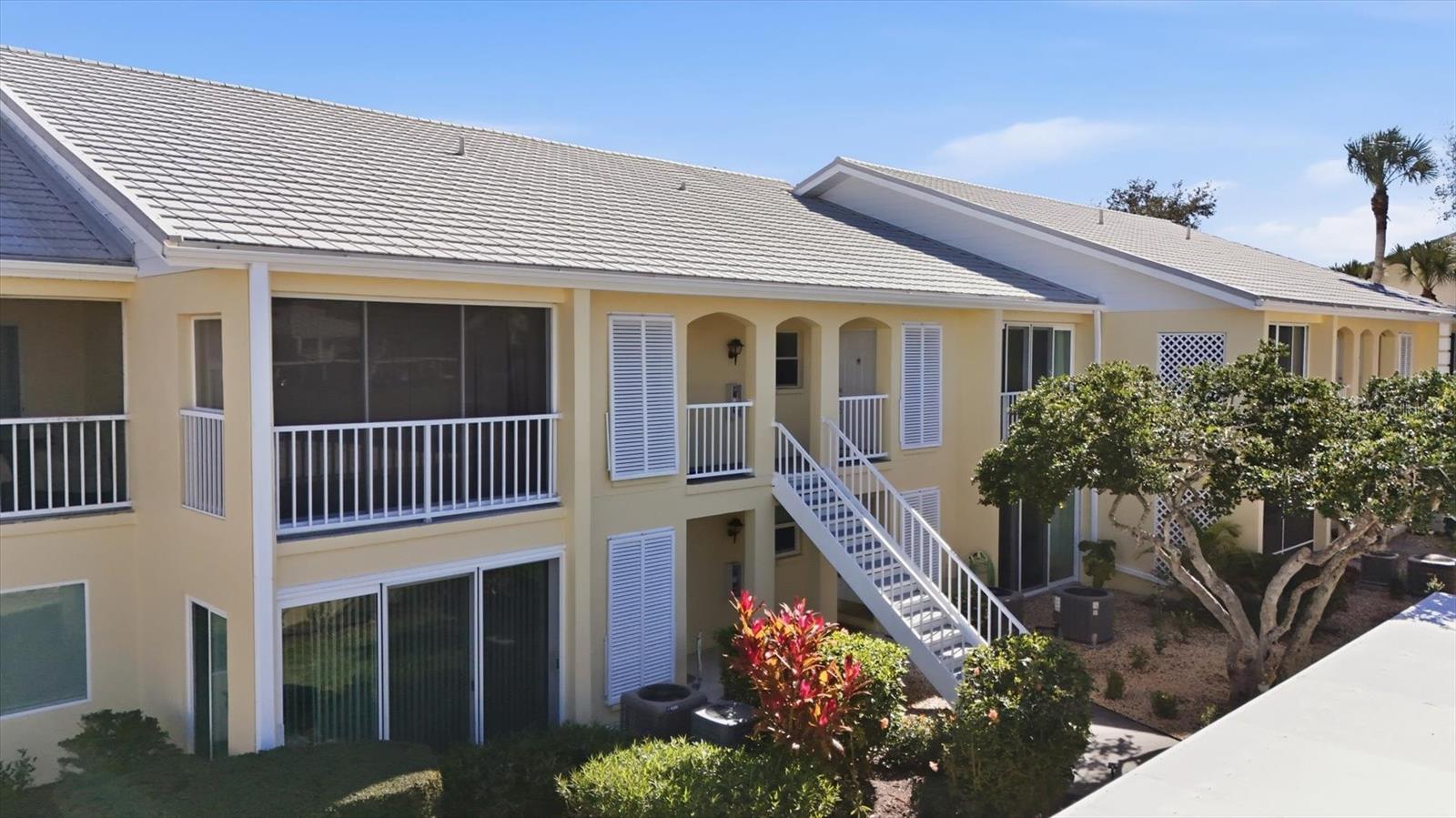 Photo of 414 CERROMAR CIRCLE #249 VENICE FL 34293