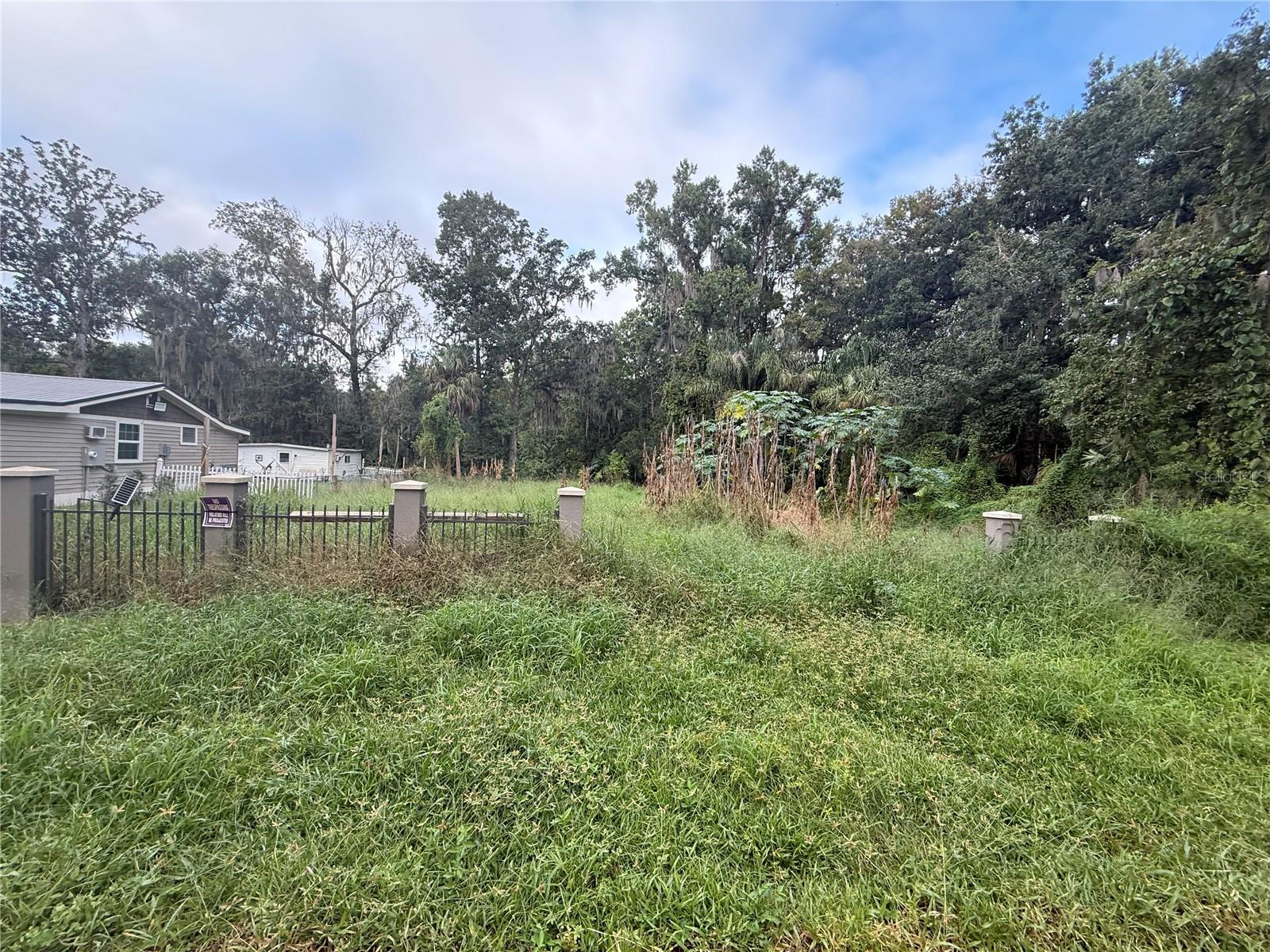 Photo of HUBBARD STREET LEESBURG FL 34748