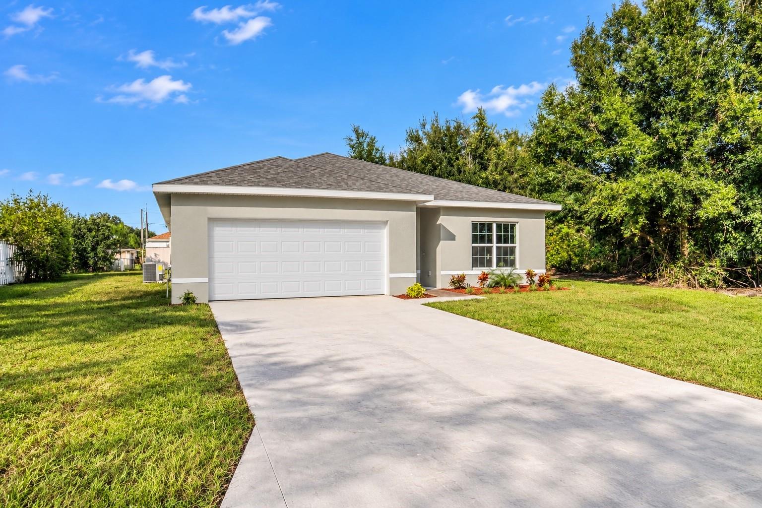 Photo of 246 CHESHIRE COURT KISSIMMEE FL 34758