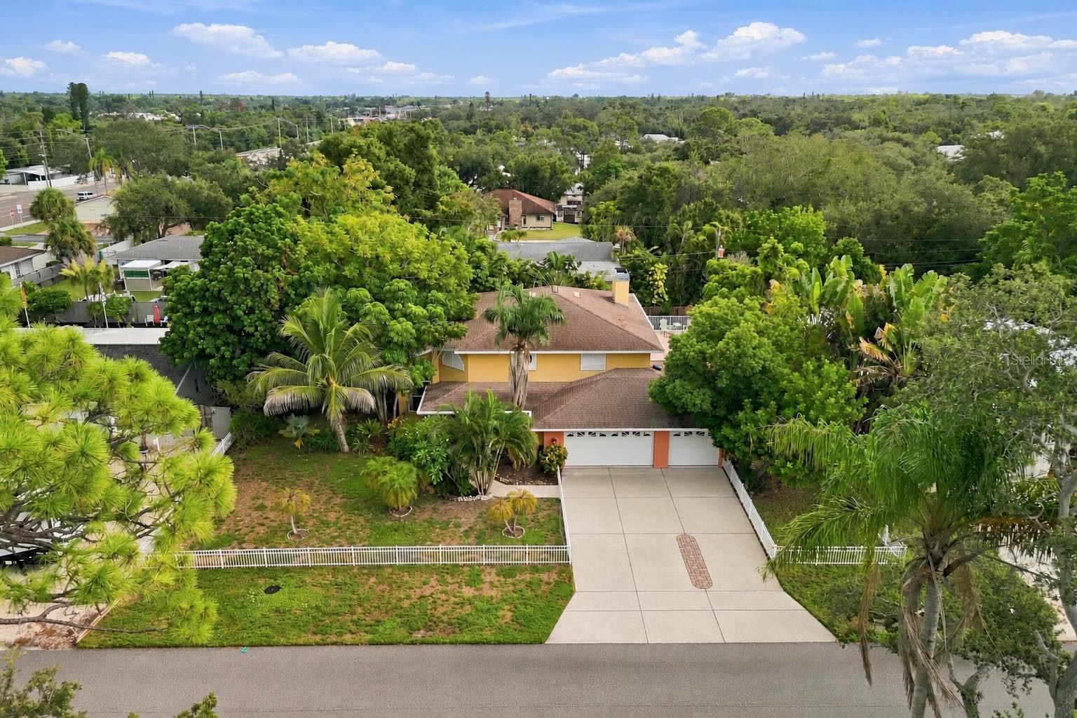 Photo of 2429 WHIPPOORWILL CIRCLE SARASOTA FL 34231