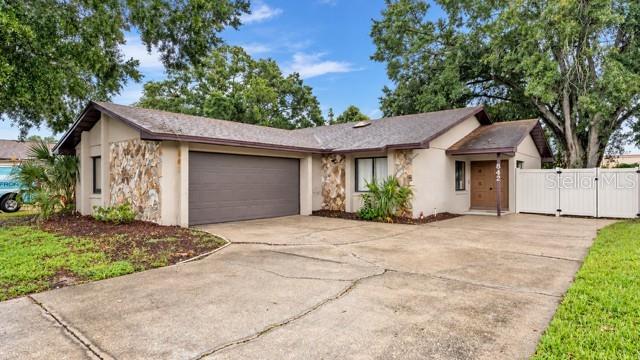 Photo of 842 ROCKINGHAM ROAD LAKELAND FL 33809