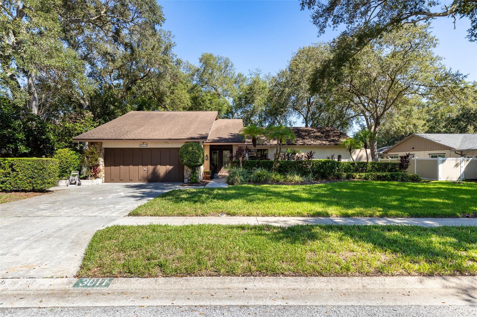 Photo of 3011 ENISGLEN DR PALM HARBOR FL 34683