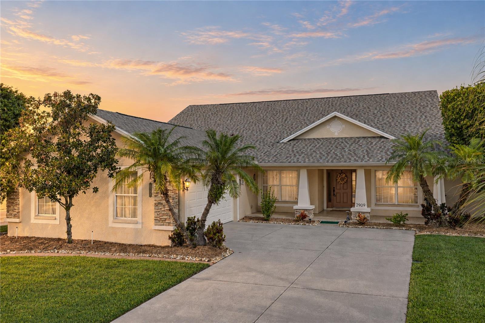 Photo of 2909 BLACKWATER CREEK DRIVE LAKELAND FL 33810