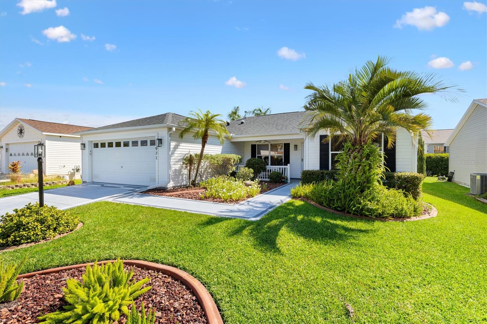 Photo of 971 KINGMONT TERRACE THE VILLAGES FL 32162