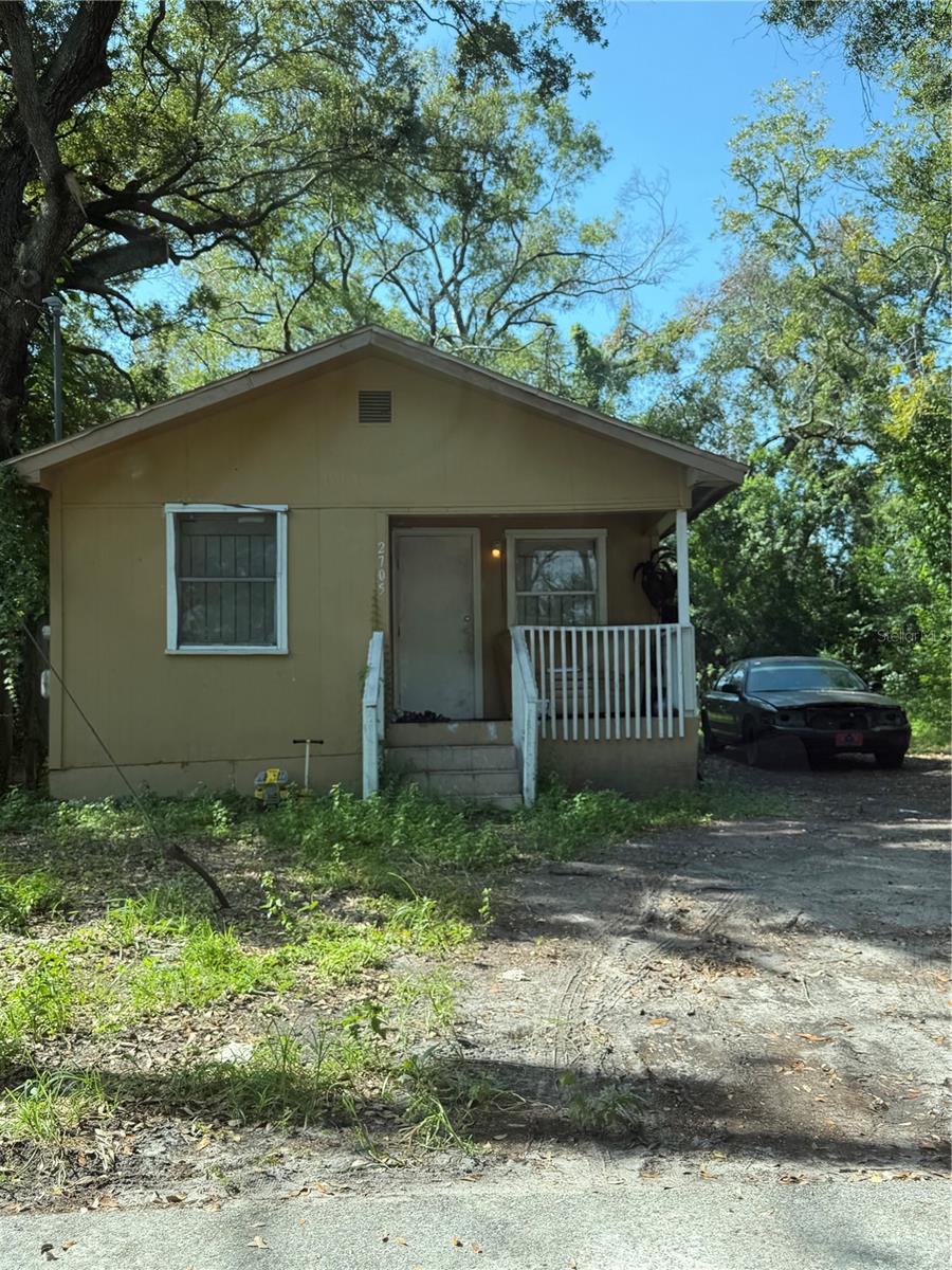 Photo of 2705 E CAYUGA STREET TAMPA FL 33610