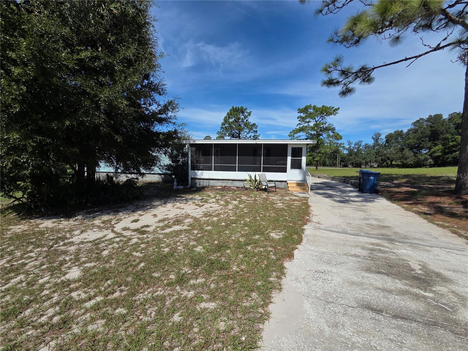 Photo of 460 HILLTOP COURT DELAND FL 32724