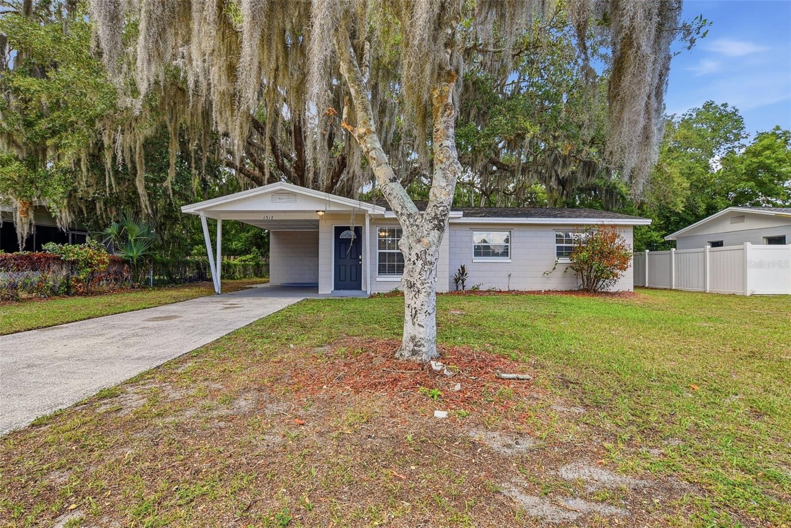 Photo of 1317 BRAEBURY DRIVE LEESBURG FL 34748