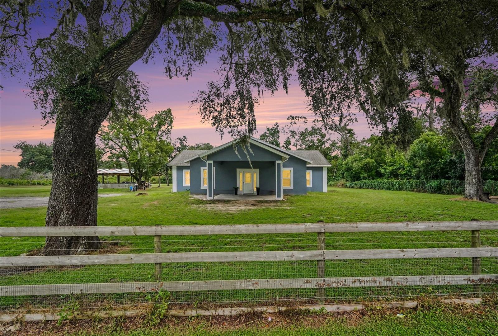 Photo of 7040 LUMBERTON ROAD ZEPHYRHILLS FL 33540