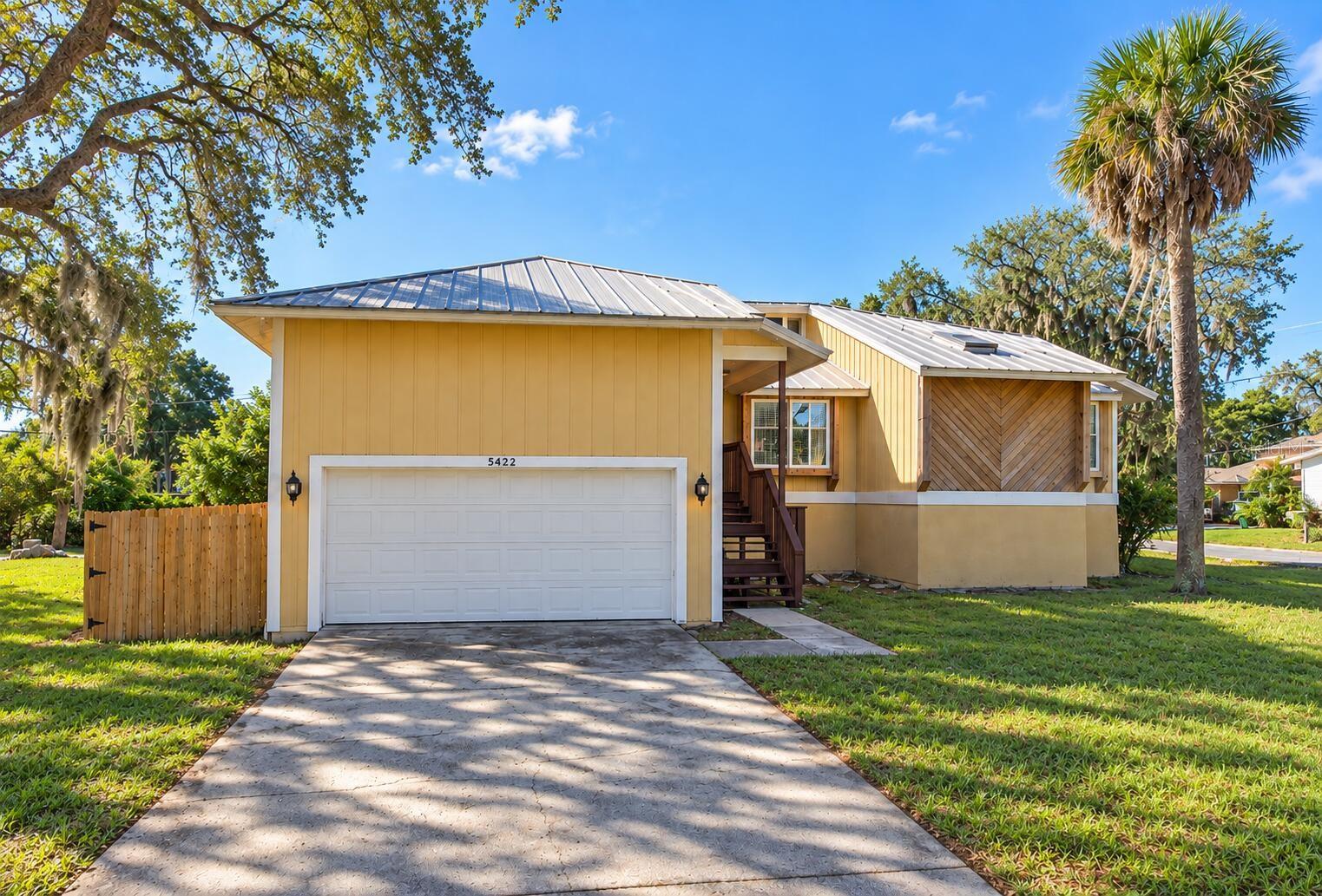 Photo of 5422 FOLEY SQUARE NEW PORT RICHEY FL 34652