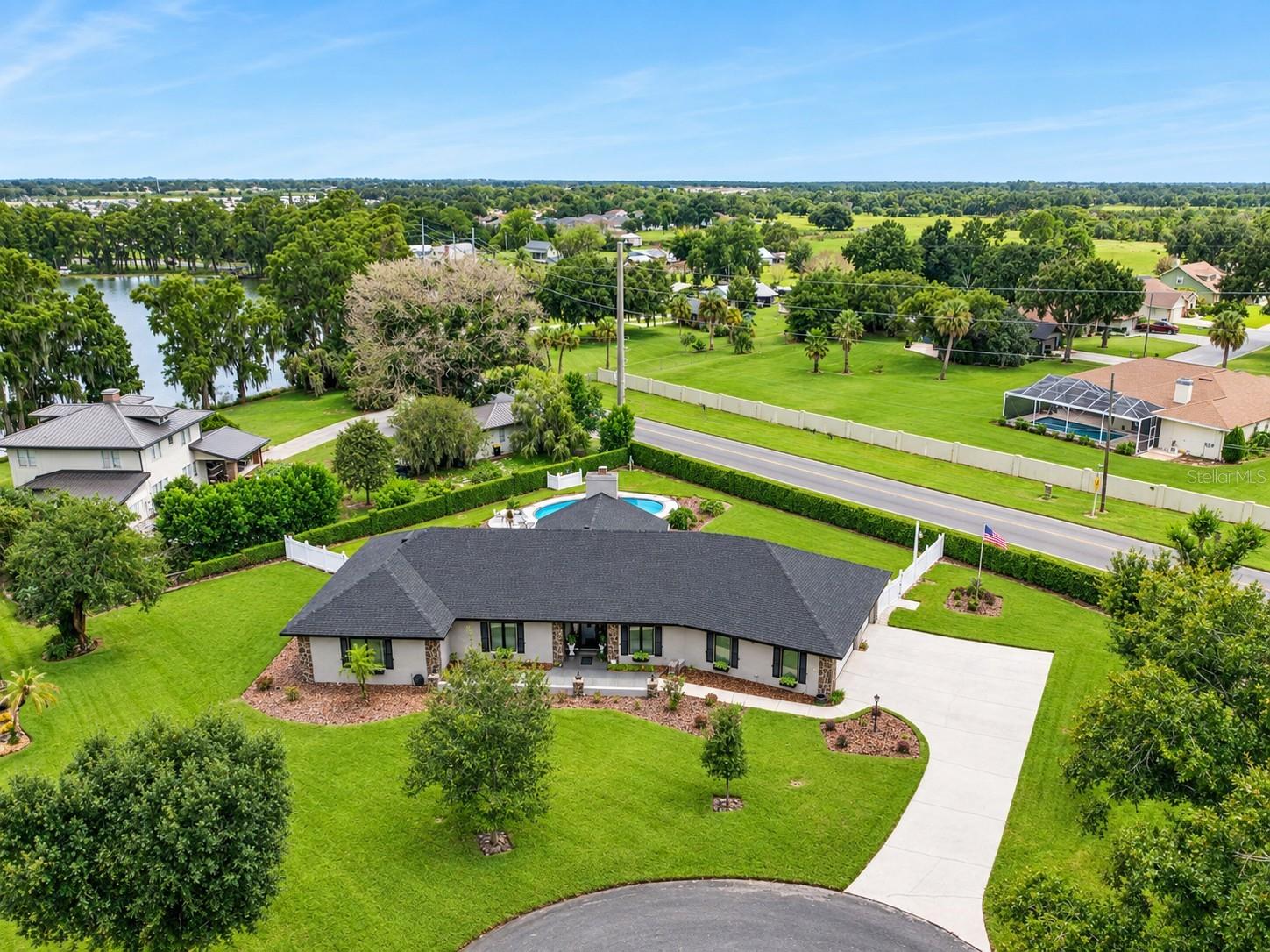 Photo of 37 LAKE ELOISE LANE WINTER HAVEN FL 33884