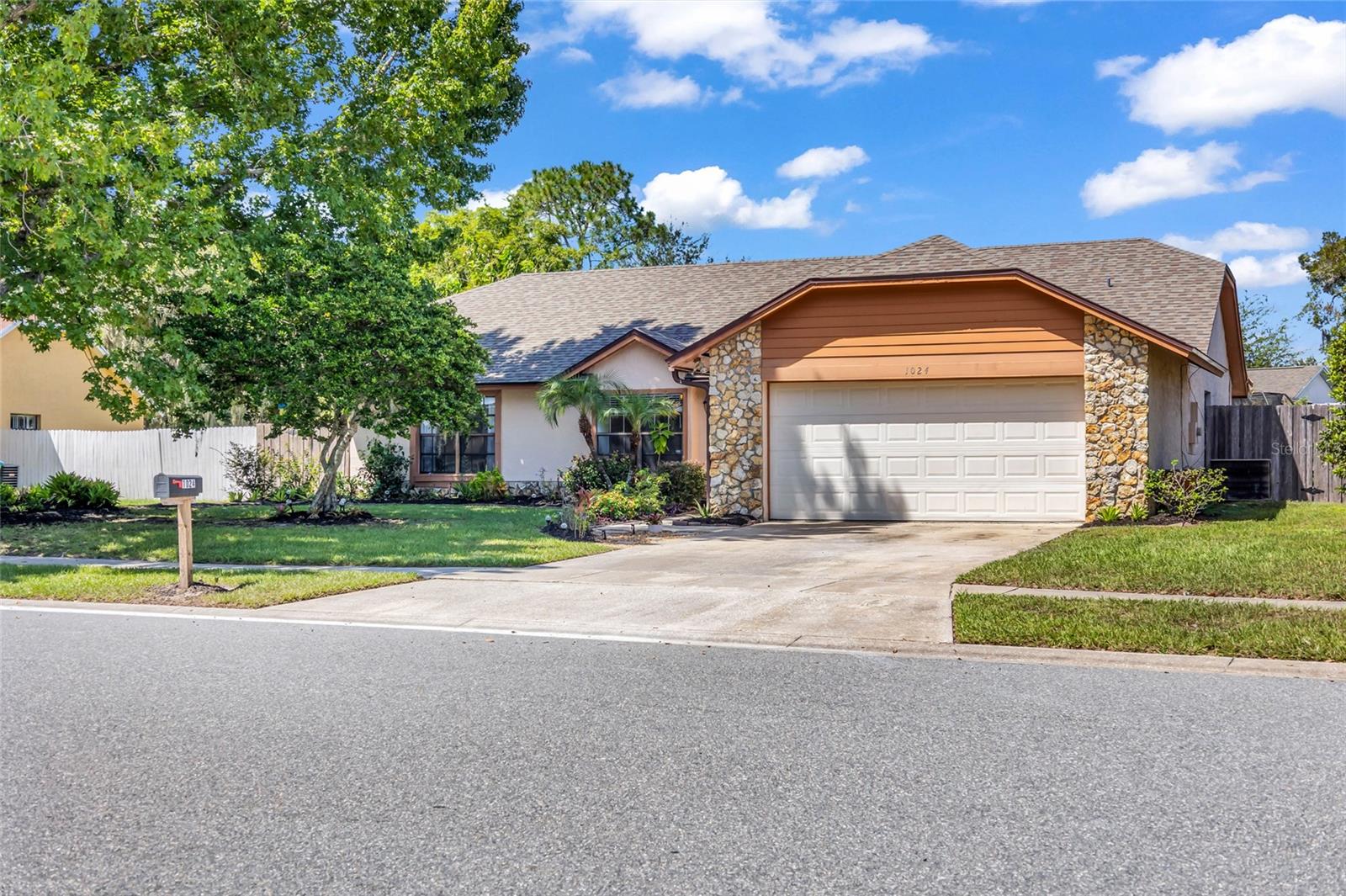 Photo of 1024 DINERO DRIVE WINTER SPRINGS FL 32708