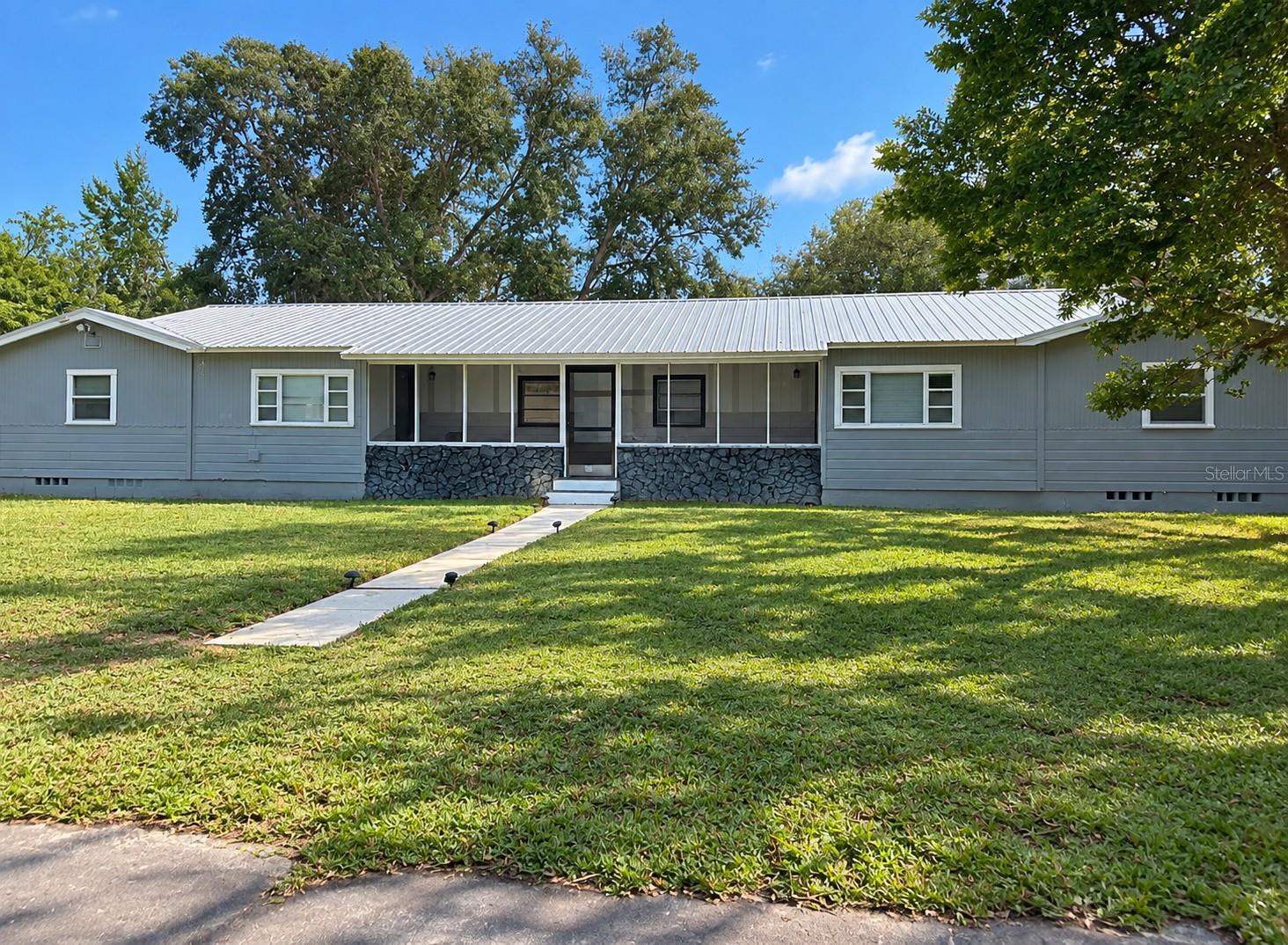 Photo of 1618 MAGNOLIA AVENUE DELAND FL 32724
