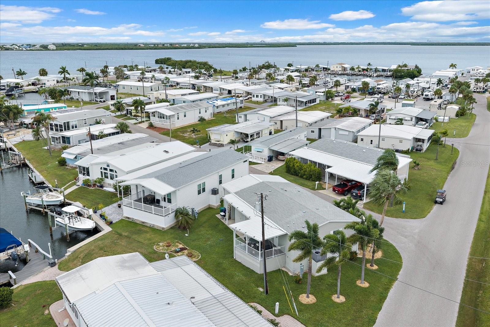 Photo of 298 BAHAMA DRIVE PALMETTO FL 34221