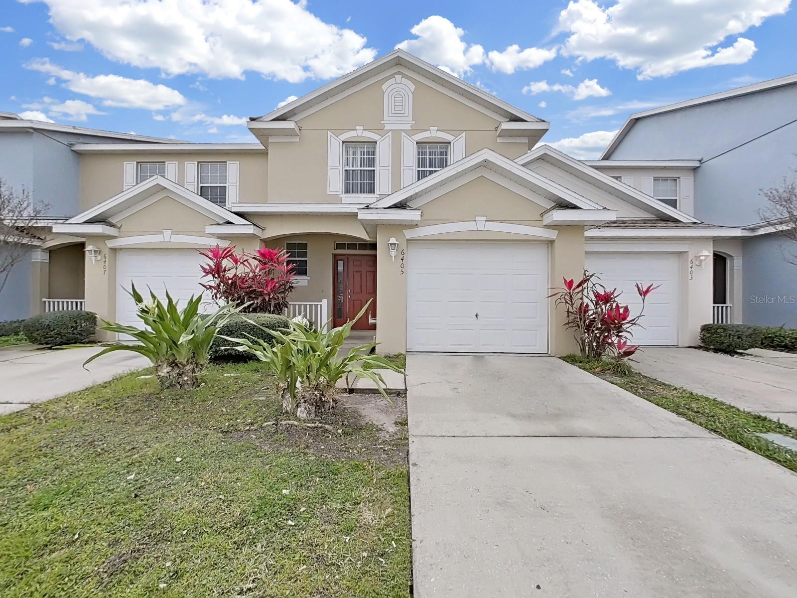 Photo of 6405 BARKSDALE WAY RIVERVIEW FL 33578