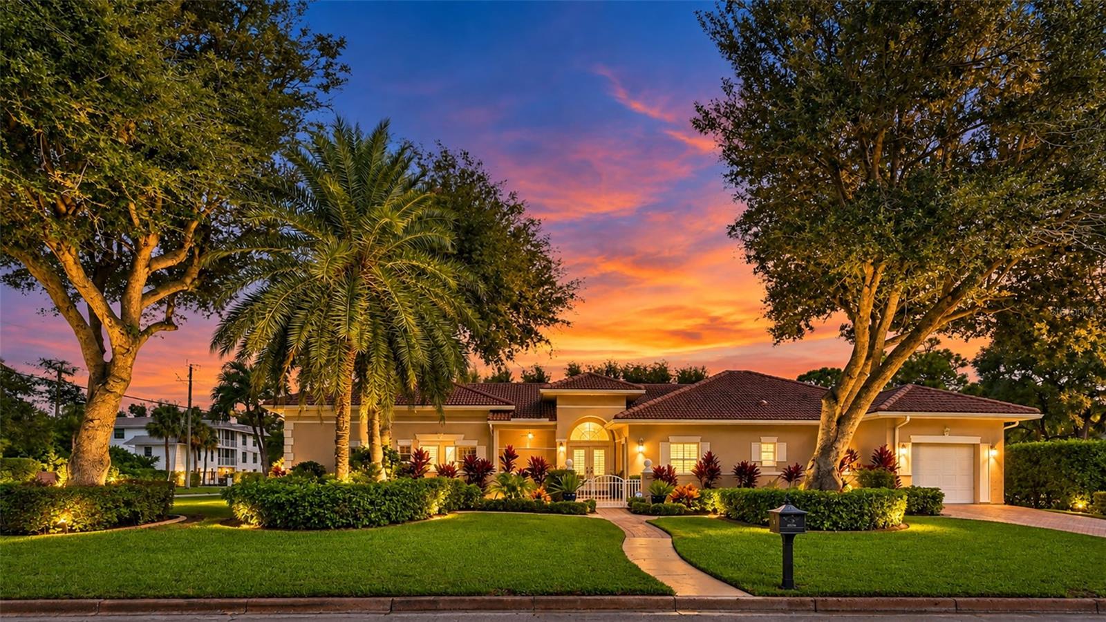 Photo of 640 GRANADA AVENUE VENICE FL 34285