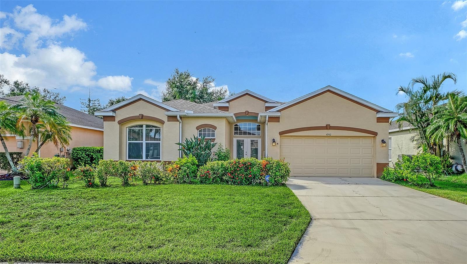 Photo of 4942 OLDHAM STREET SARASOTA FL 34238