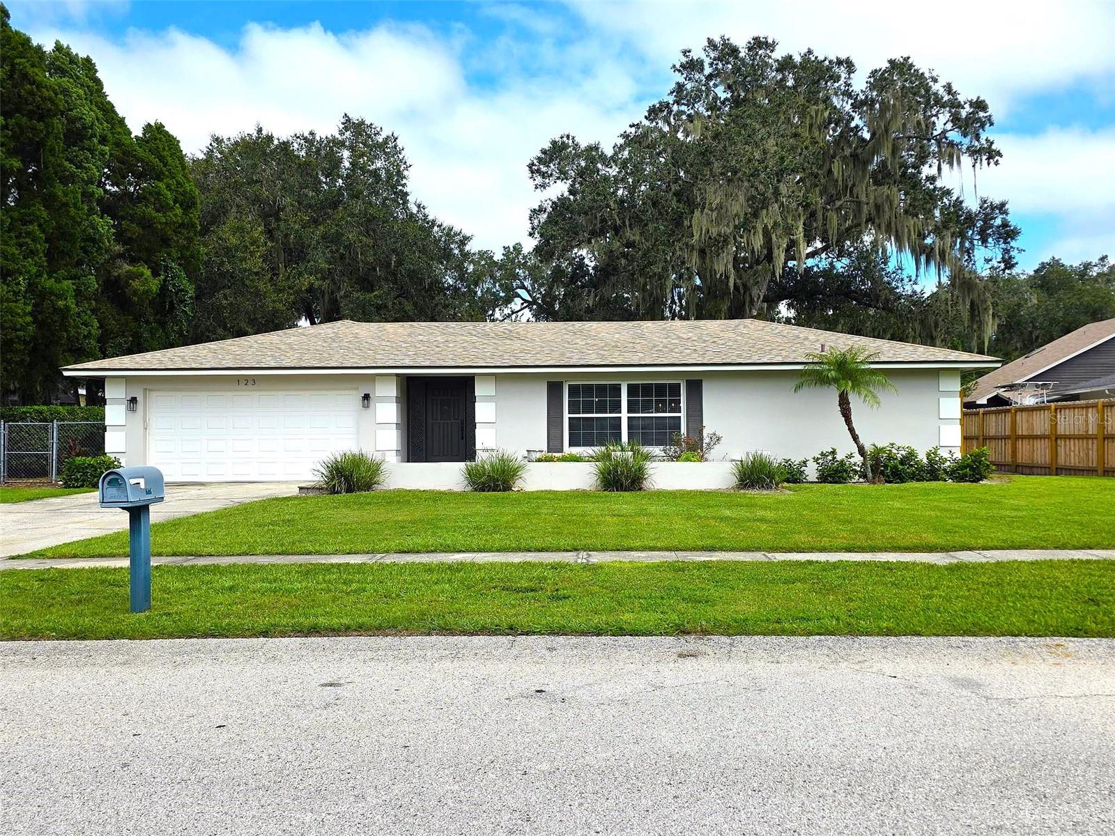 Photo of 123 ELM SQUARE LAKELAND FL 33813