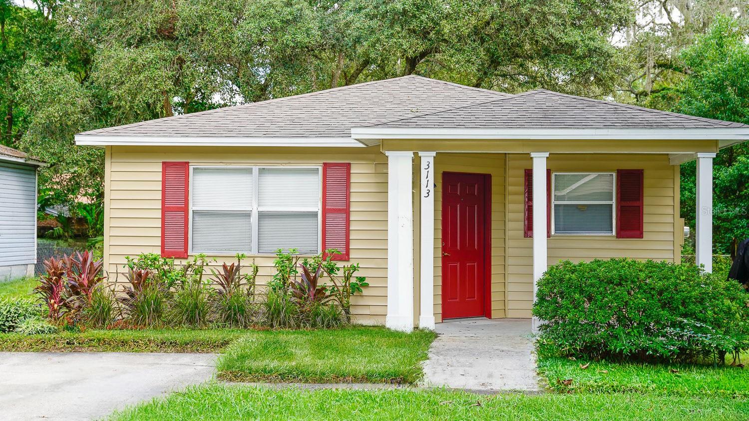 Photo of 3113 GORDON COURT TAMPA FL 33619