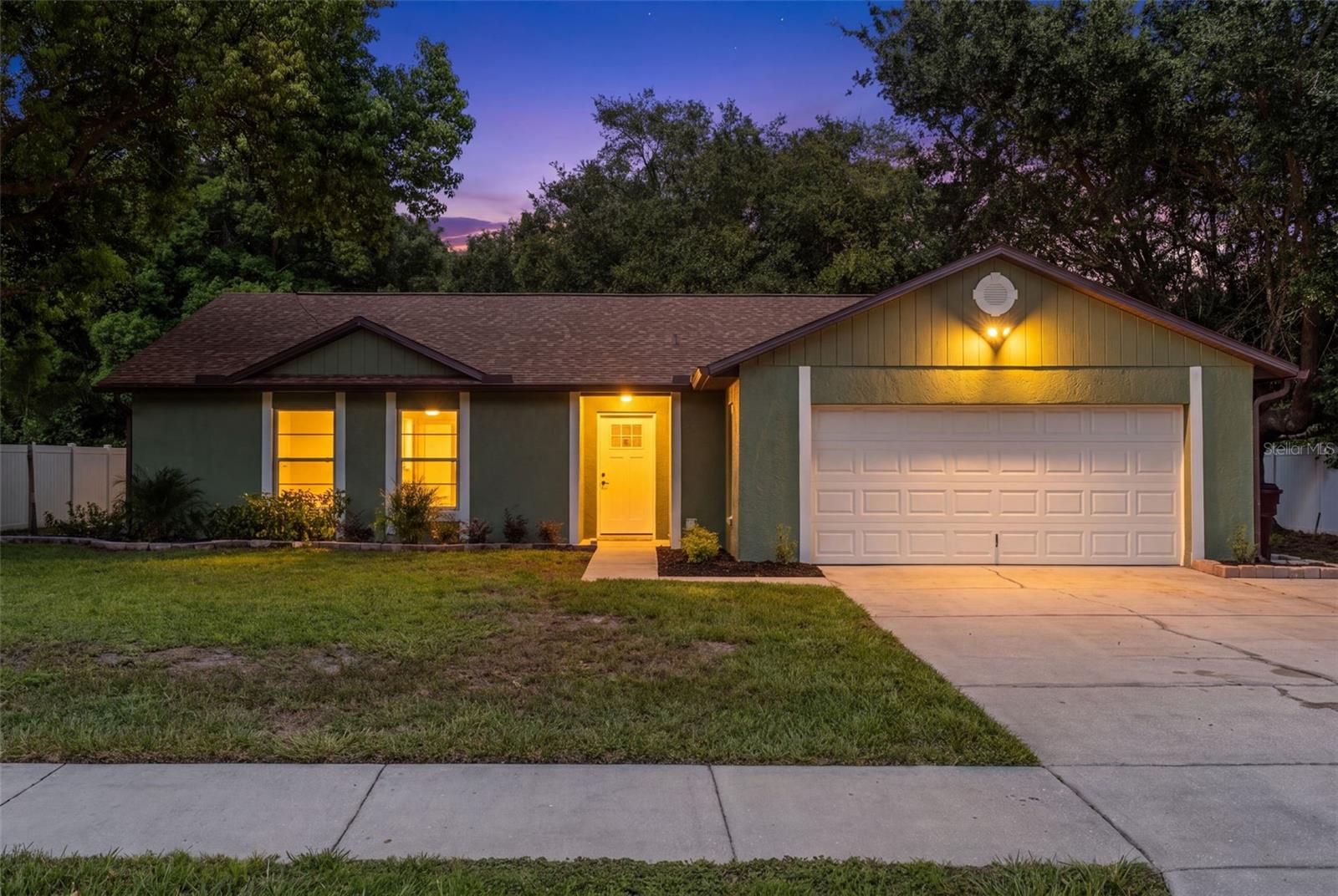 Photo of 910 WHISLER COURT ST CLOUD FL 34769