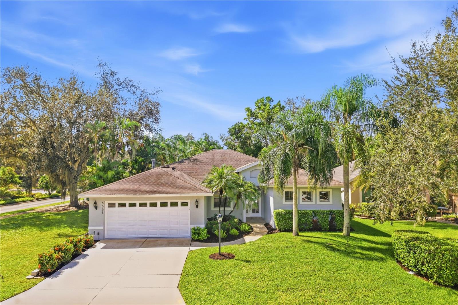 Photo of 6668 MEANDERING WAY LAKEWOOD RANCH FL 34202