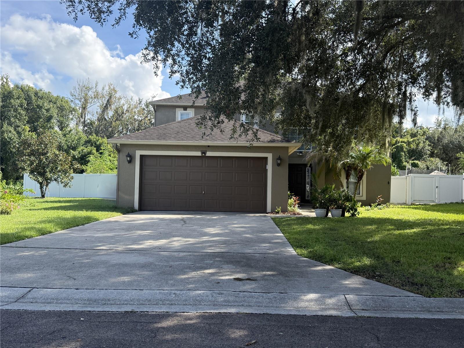 Photo of 1664 SETTLERS CREEK WAY LAKELAND FL 33810