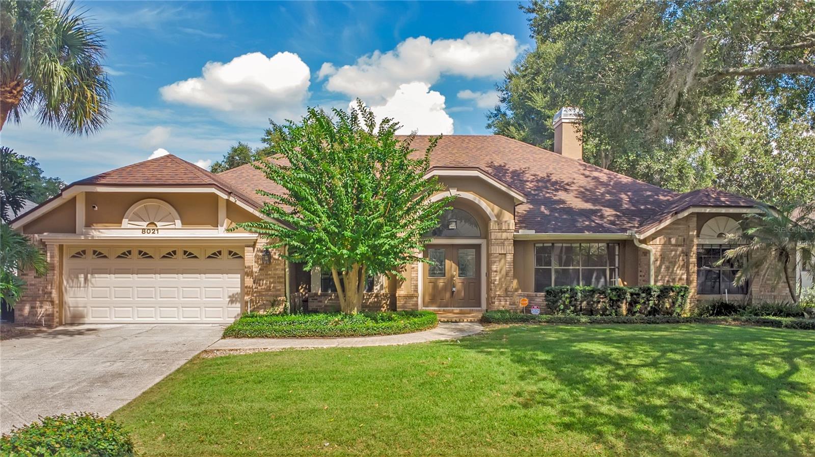 Photo of 8021 LANDGROVE COURT ORLANDO FL 32819