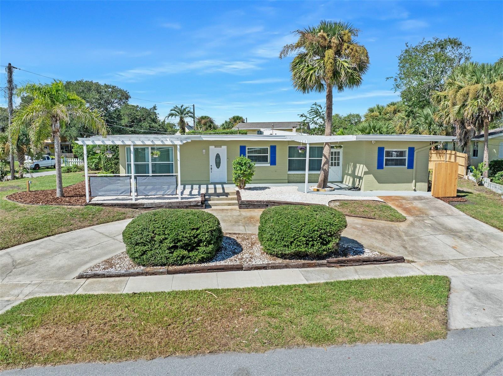 Photo of 2001 N OLEANDER AVENUE DAYTONA BEACH FL 32118