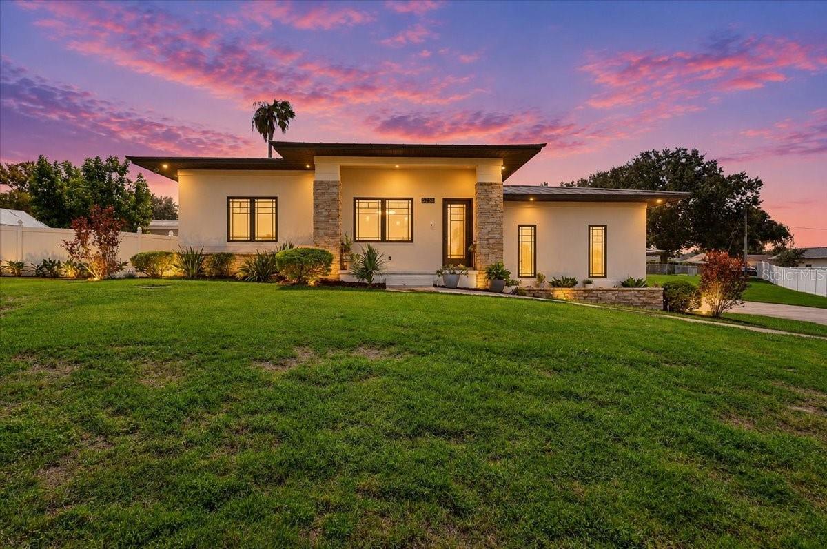 Photo of 3239 SUMMERLAND HILLS COURT LAKELAND FL 33812