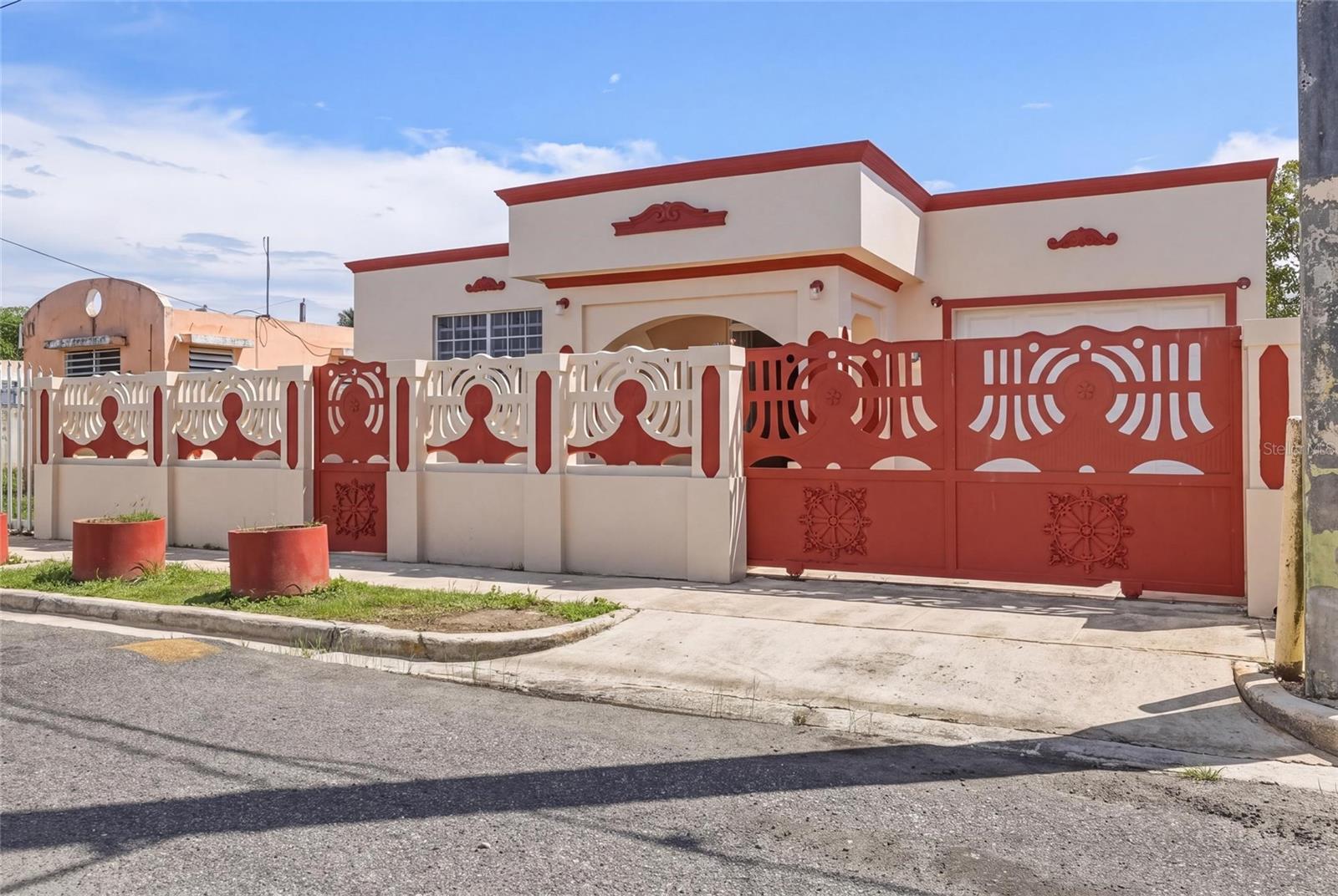 Photo of F-13 FRANCO STREET TOA BAJA PR 00949