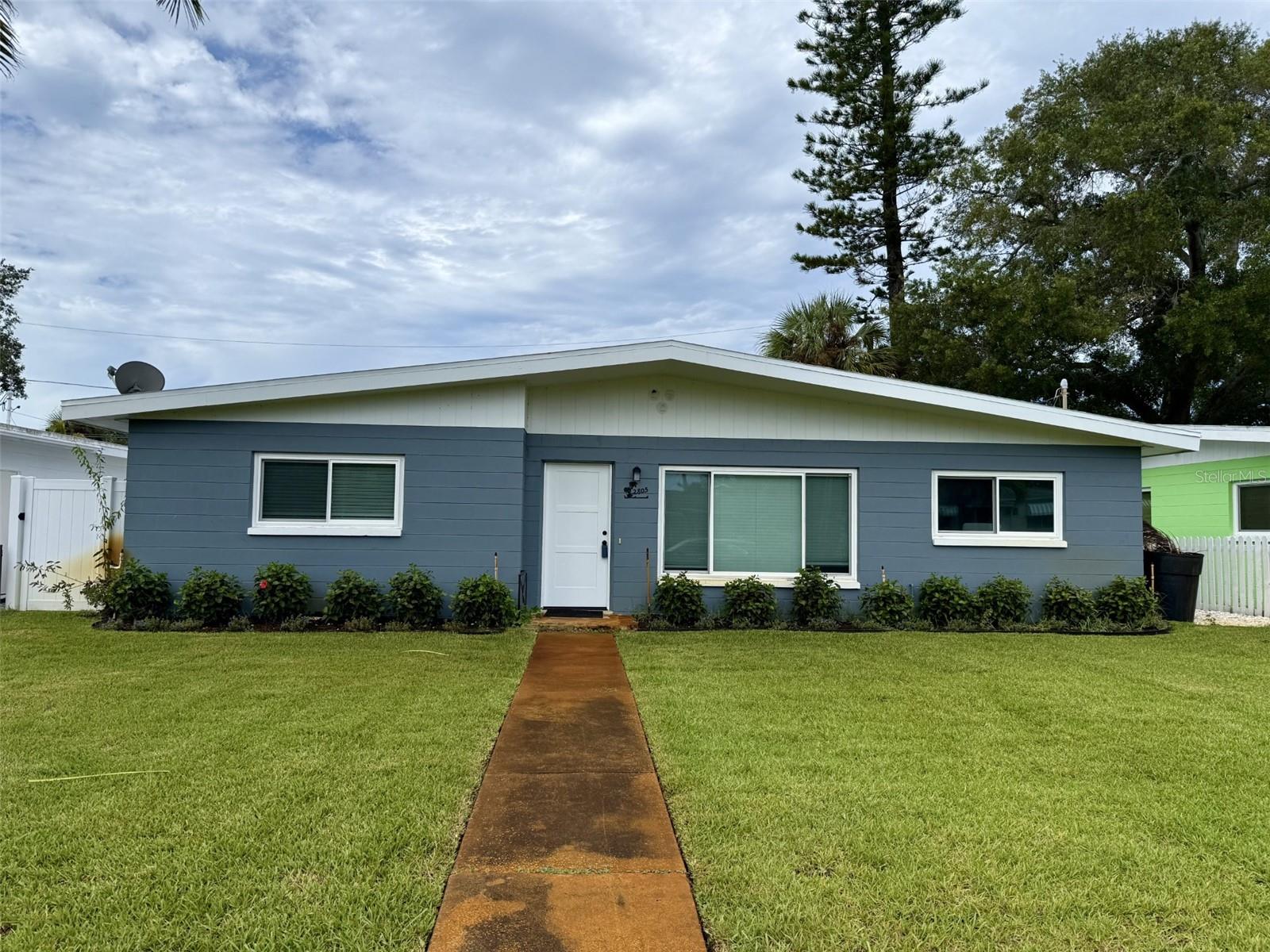 Photo of 2805 46TH STREET GULFPORT FL 33711