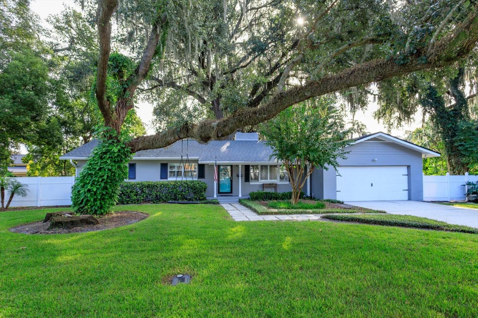 Photo of 1060 GREGORY DRIVE MAITLAND FL 32751